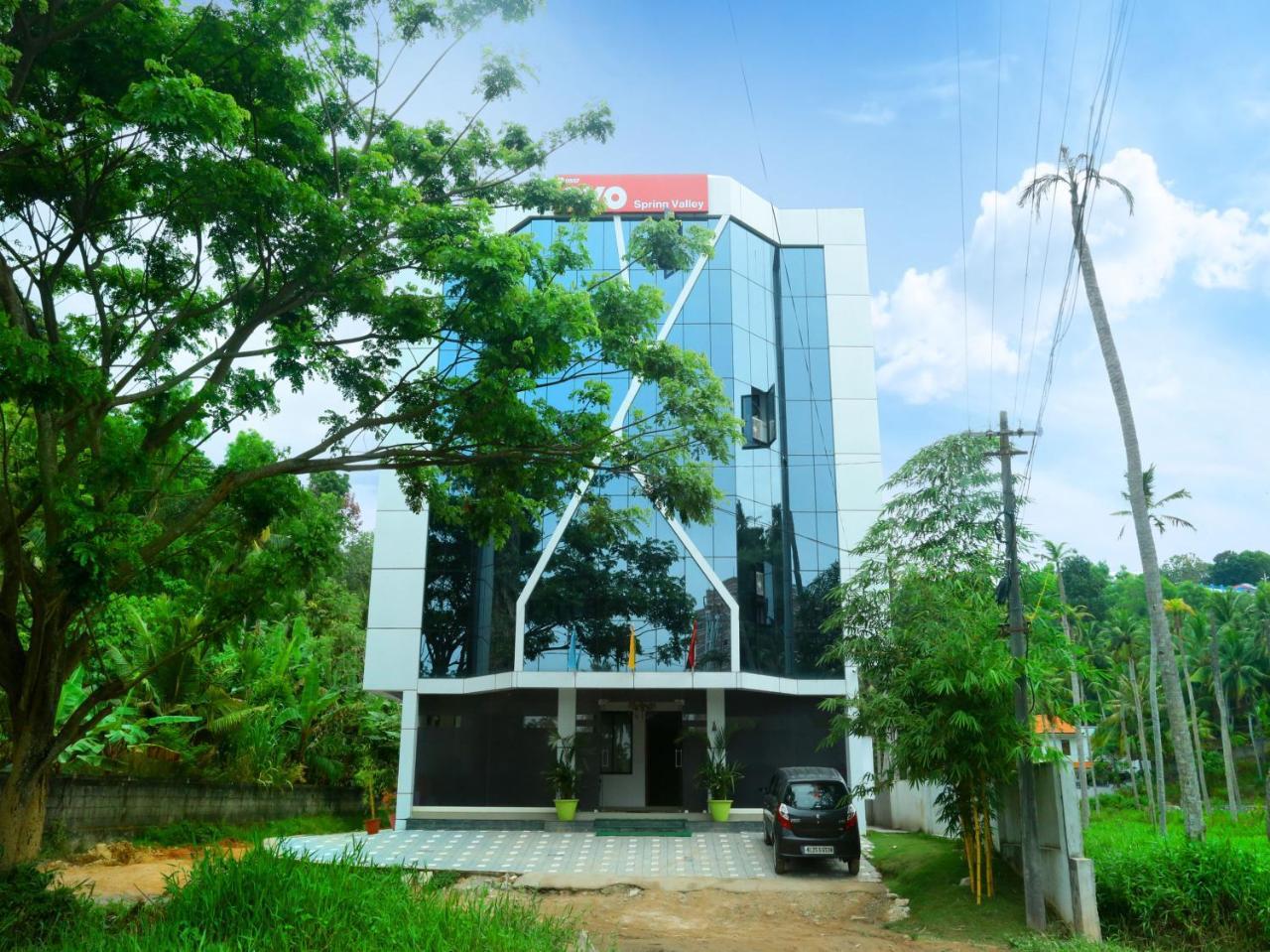 Oyo 9557 Near Kims Hospital Hotel Thiruvananthapuram Kültér fotó